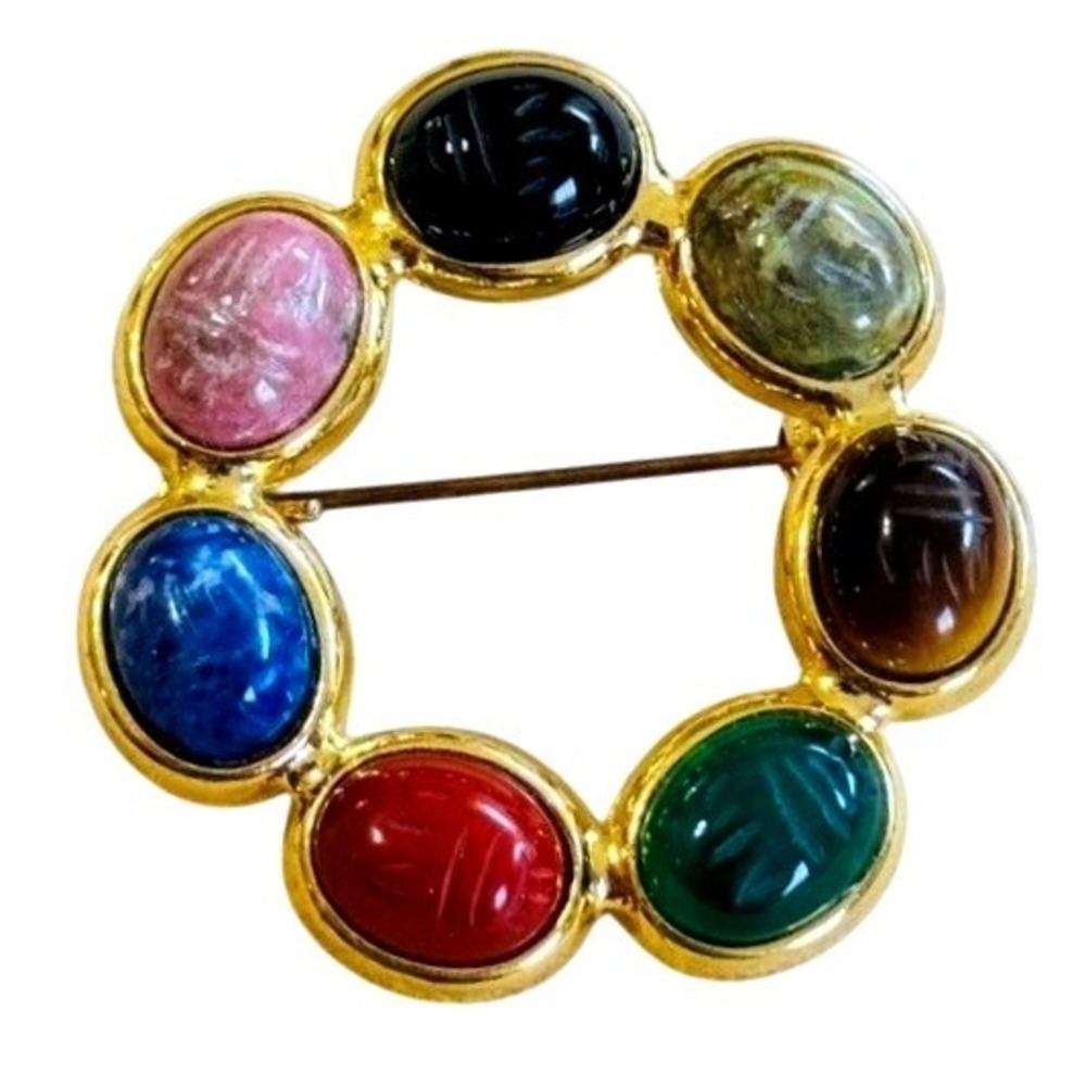 VTG Scarab Gemstone pin Brooch jade onyx Carved Cabochon Gold Plated Egyptian